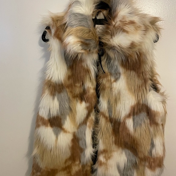 S13/NYC Faux Fur Vest, XL, brown, white and gray. Used, good condition - Picture 5 of 6